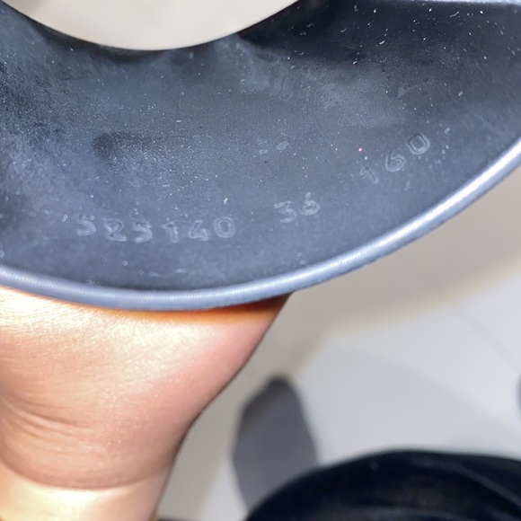 Rubber Gucci slides - Picture 4 of 4